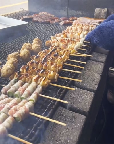 ヤマサン食品|テイクアウトメニュー|焼き鳥|骨付きカルビ|佐賀県多久市 テイクアウトメニュー|焼き鳥|骨付きカルビ|佐賀県多久市|ヤマサン食品
